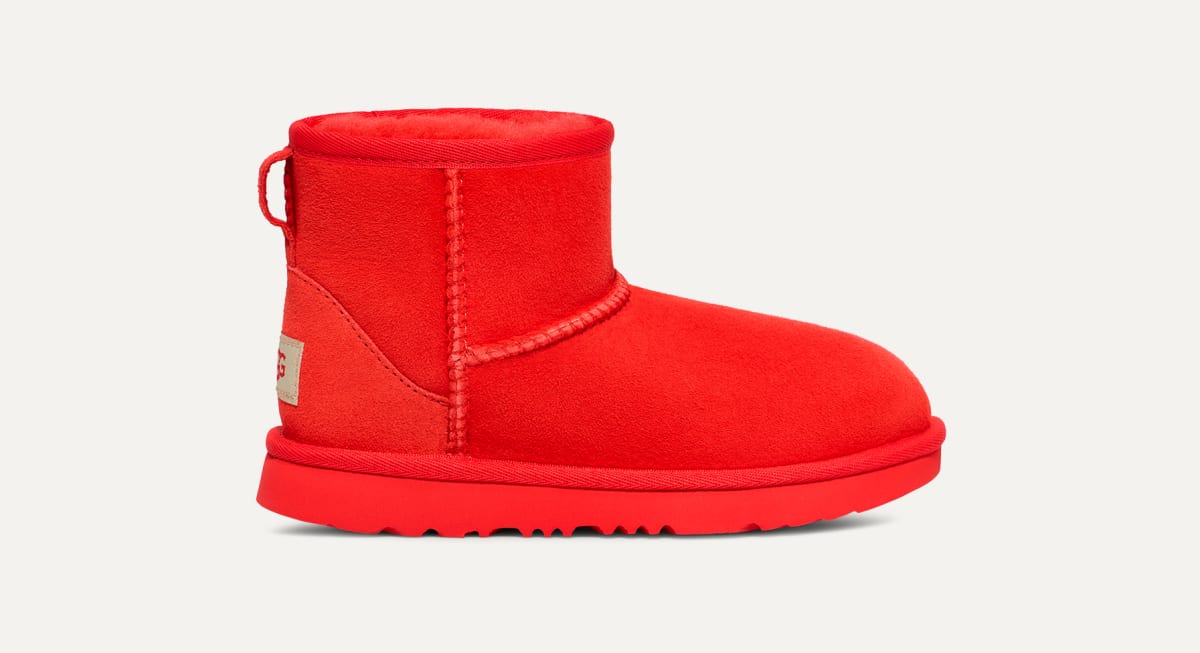Red uggs boys cheap