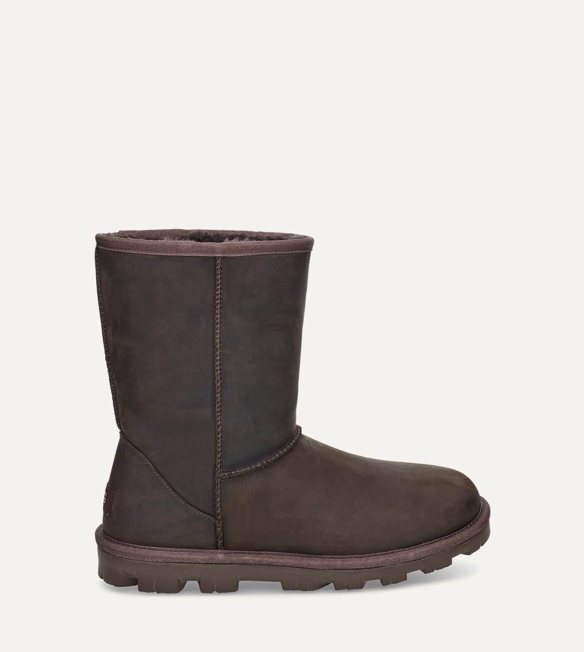UGG Essential Short Leather Boot for Women UGG EU