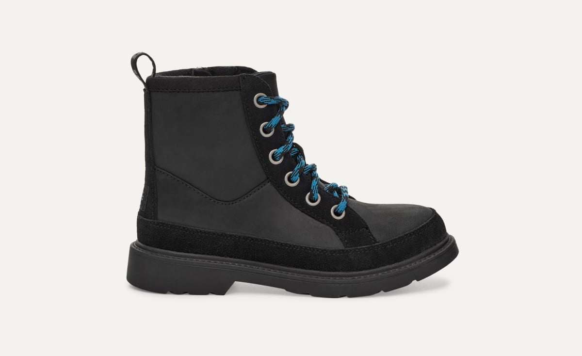 Childrens ugg boots black friday hotsell