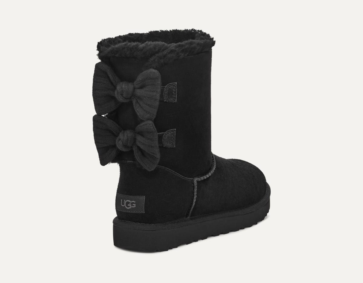 Black bailey bow uggs womens hot sale