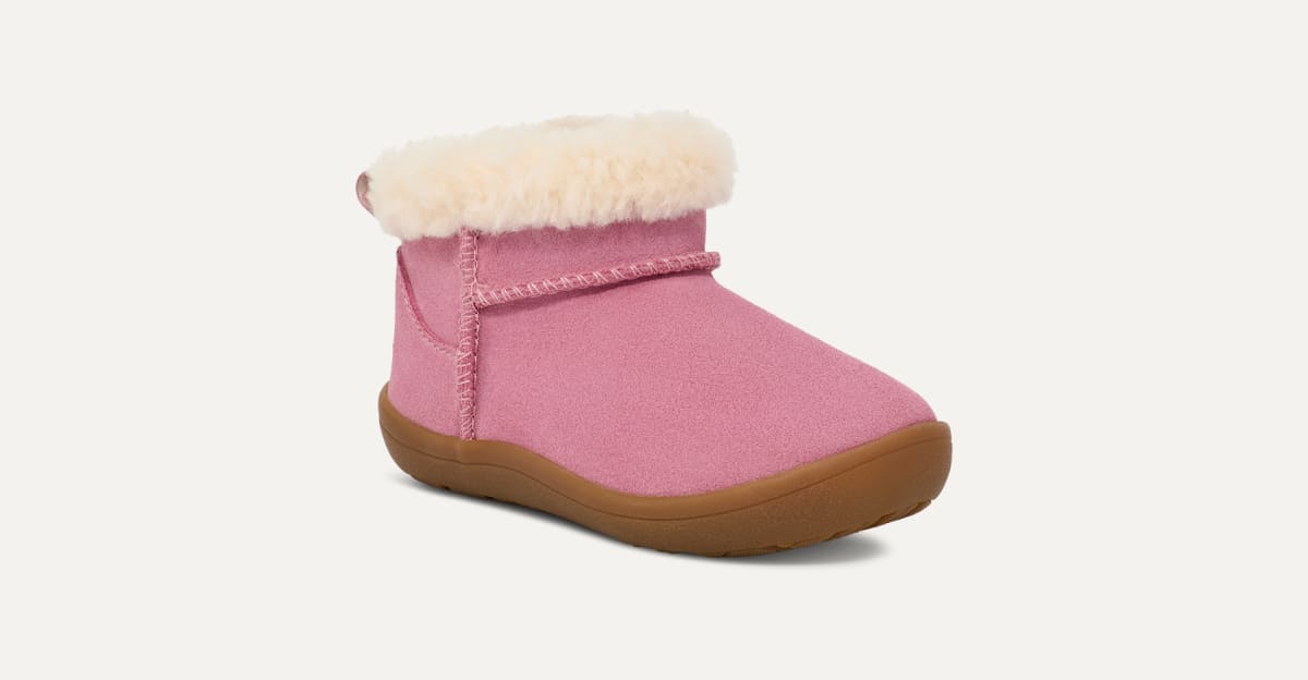 Childrens pink ugg boots deals