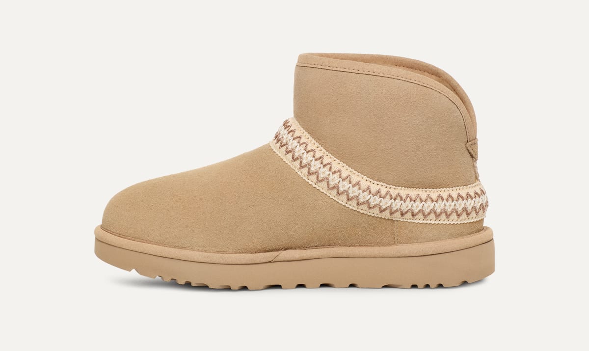 Born crescent boots clearance