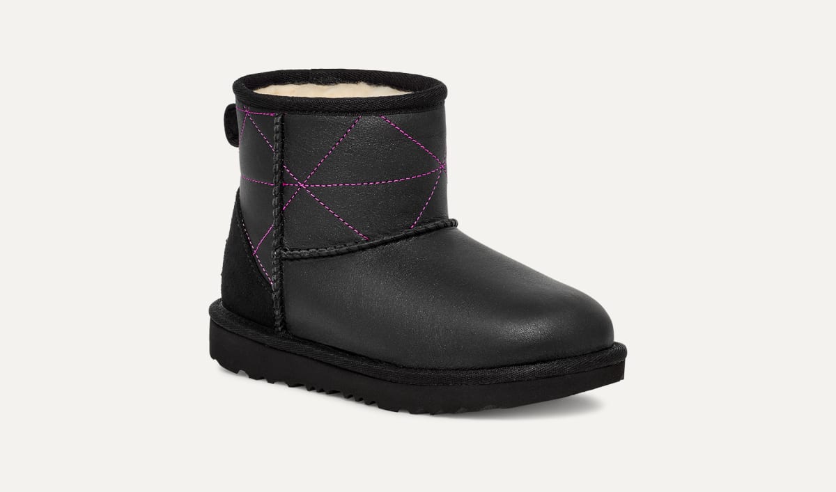 Ugg calais pearls boots top