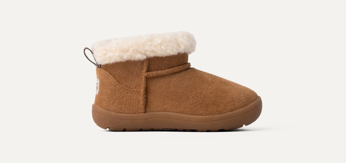 UGG Kinsey Boot for Kids UGG