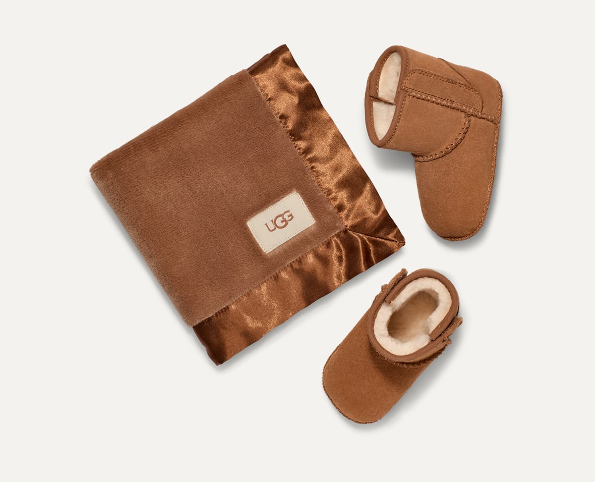 Ugg lovey blanket on sale