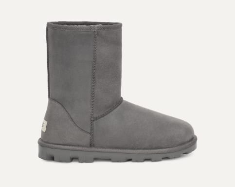 Ugg 5825 classic short boots top