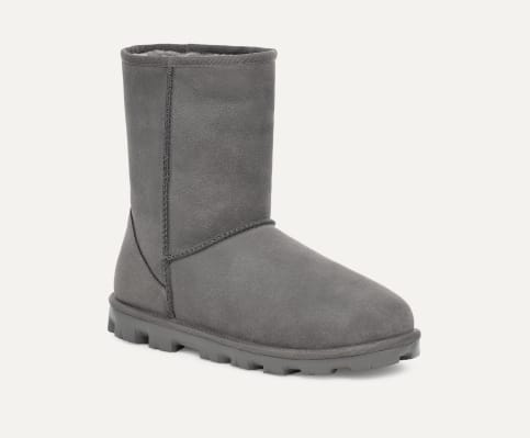 Sell ugg boots online