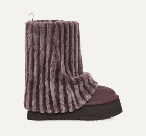 UGG Classic Short Sherpa Corduroy Boot for Women UGG EU