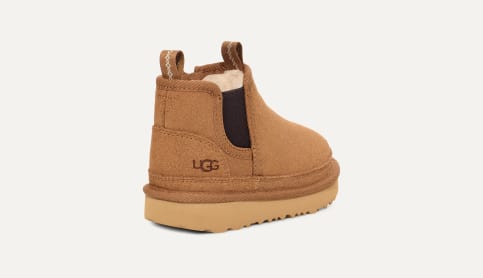 UGG Neumel Chelsea Boot for Kids UGG