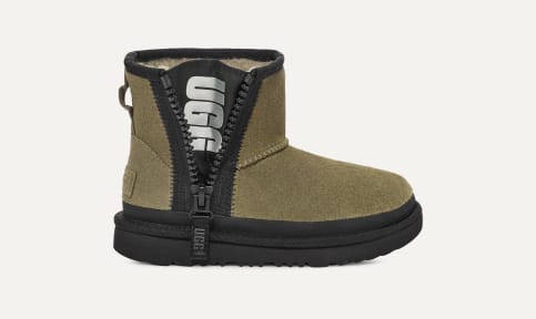 UGG Classic Mini Zipper Tape Logo Boot for Kids UGG UK