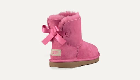 UGG Mini Bailey Bow II Bottes Classic pour Bebe UGG FR