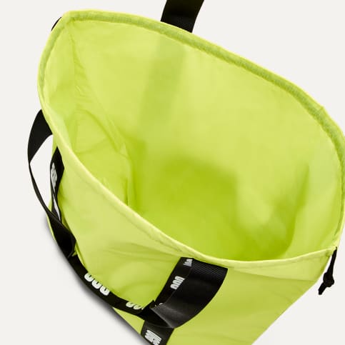 Ugg frannie cinch tote 2025