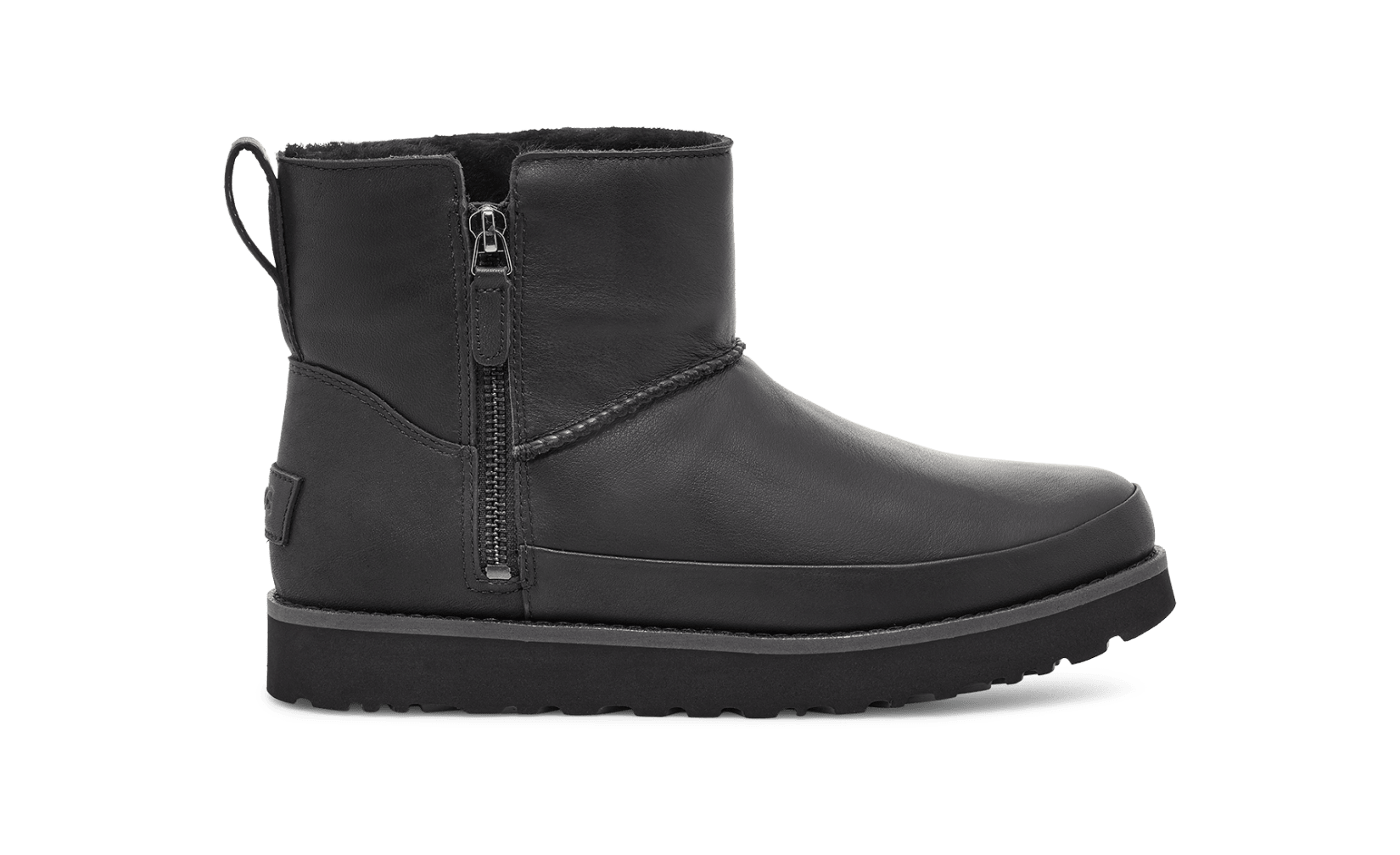 Uggs mini online leather black