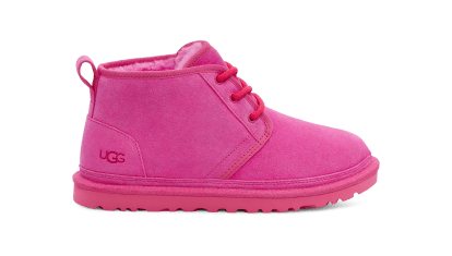 Closest ugg outlet deals