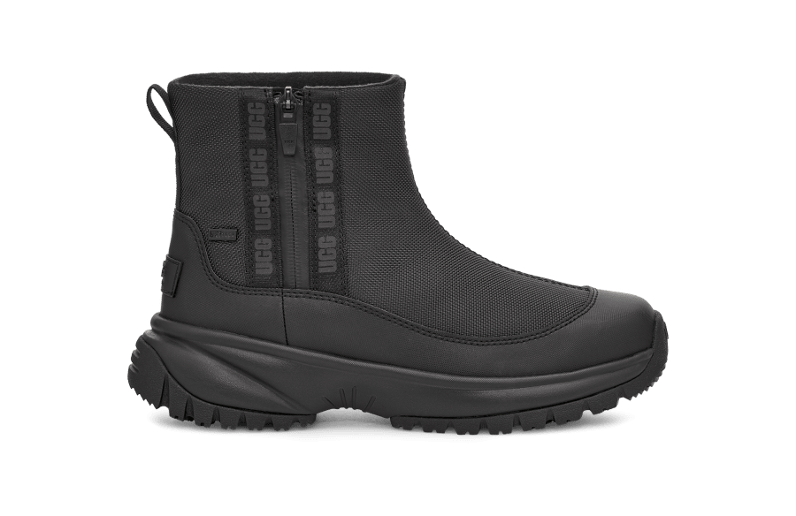 ヨセ ジップ 1112329｜防水ブーツ｜UGG®（アグ）公式オンライン アウトレットストア