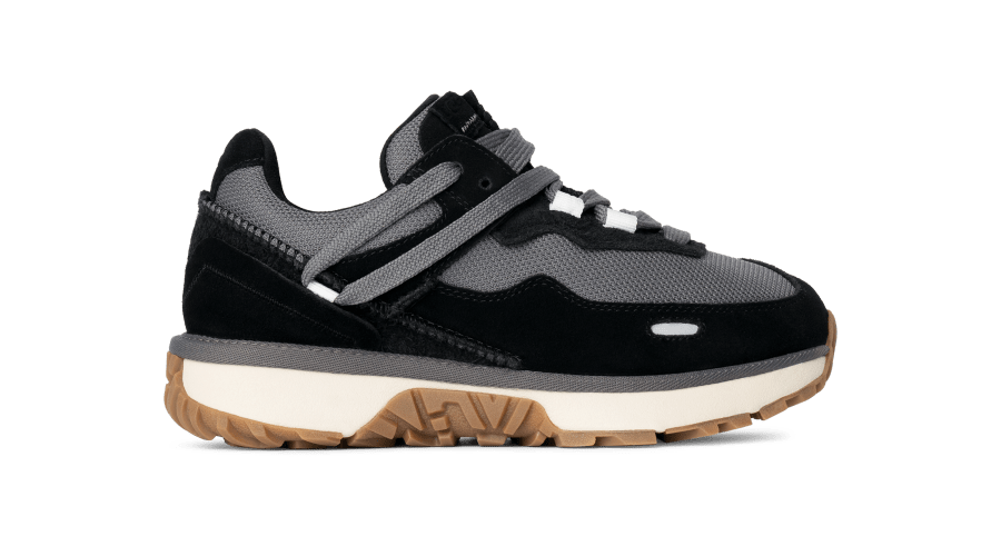 UGGRetroFi スニーカー 1167491-BLK_1.png?_s=RAABAB0