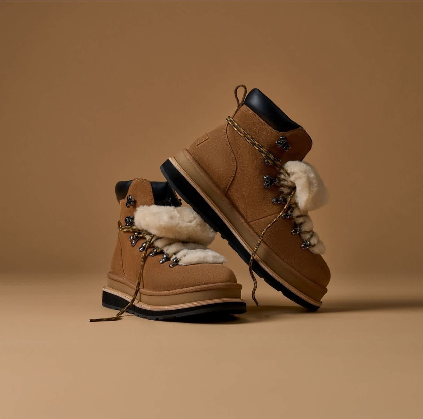 UGG UGG sacai Hiker | UGG®