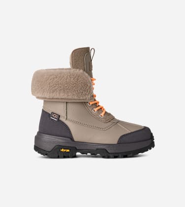 LACE-UP BOOTS