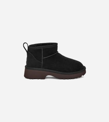 Botte Classic Ultra Mini New Heights pour Grand Enfant in Black, Taille 36, Daim