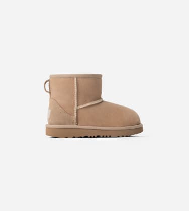 Botte Classic Mini II pour Grand Enfant in Beige, Taille 23.5, Daim