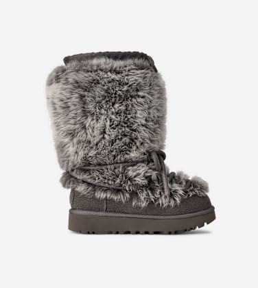 Botte Classic Tall Chalet pour Femme in Black, Taille 37, Shearling