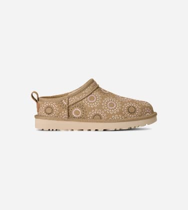 UGG Botte Classic Micro Sun Stitch in Brown, Taille 39, Daim