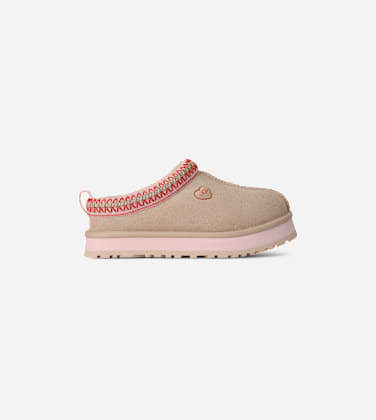 UGG Tazz Love 2026 in Sea Salt/Rosetta, Taille 32.5, Daim