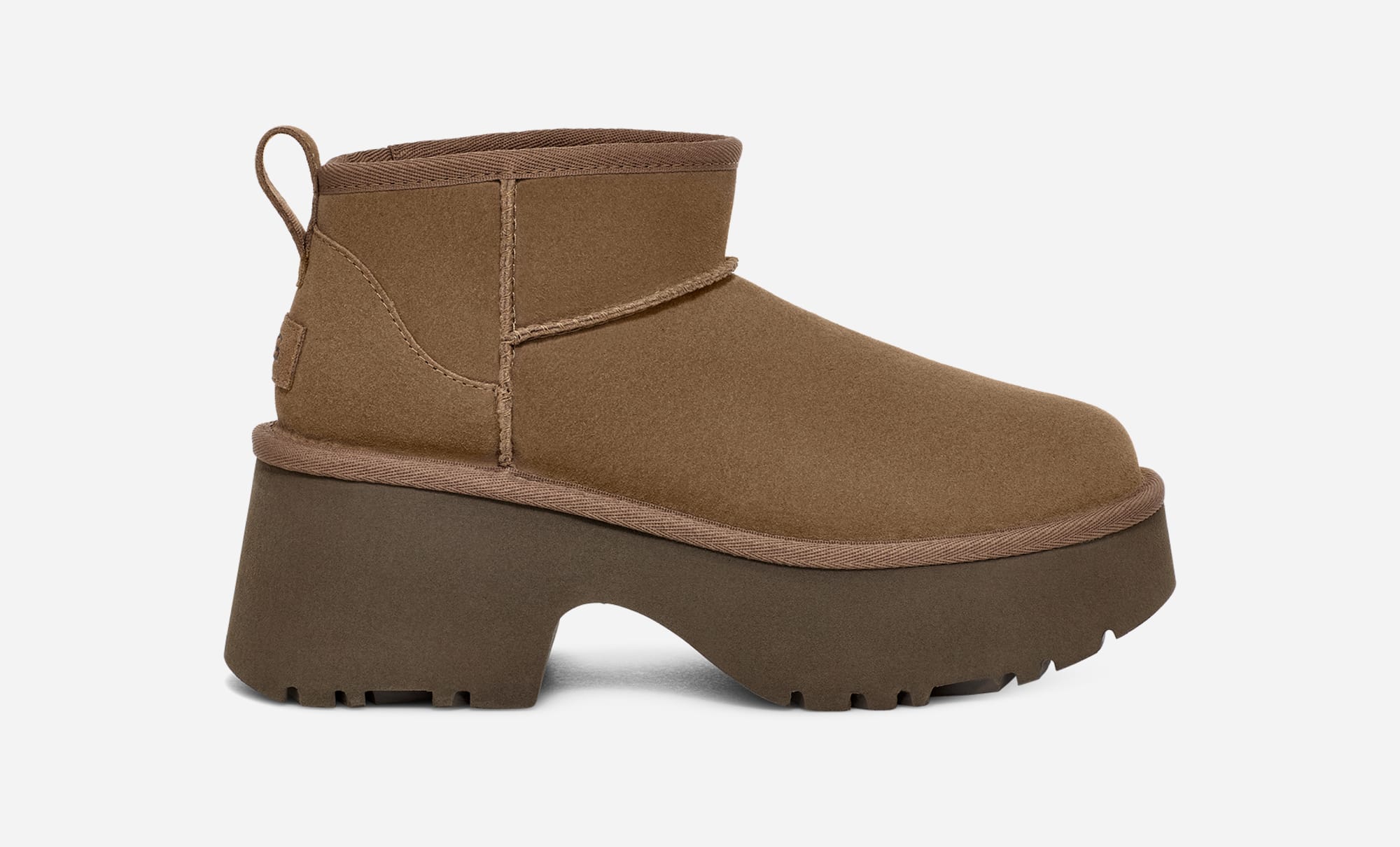 UGG® Classic Ultra Mini New Heights-laars in Hickory