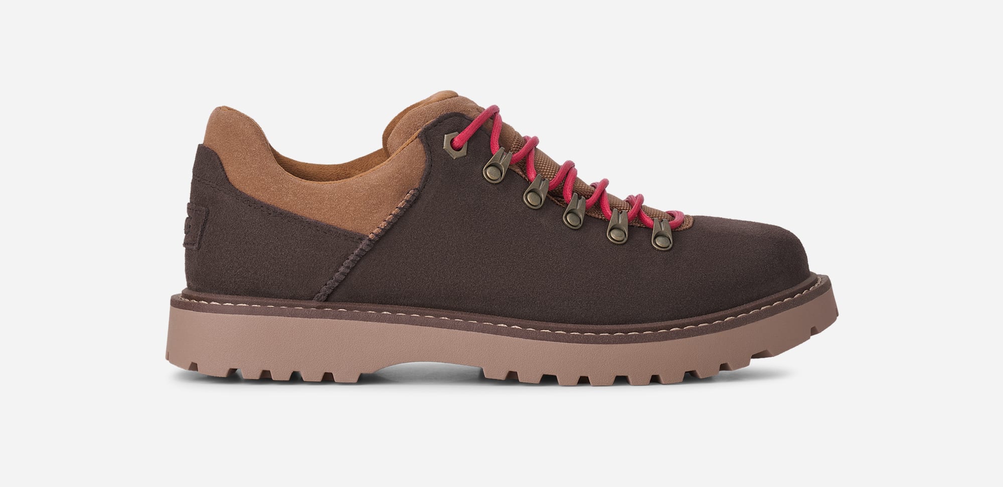 CHUKKA BOOTS