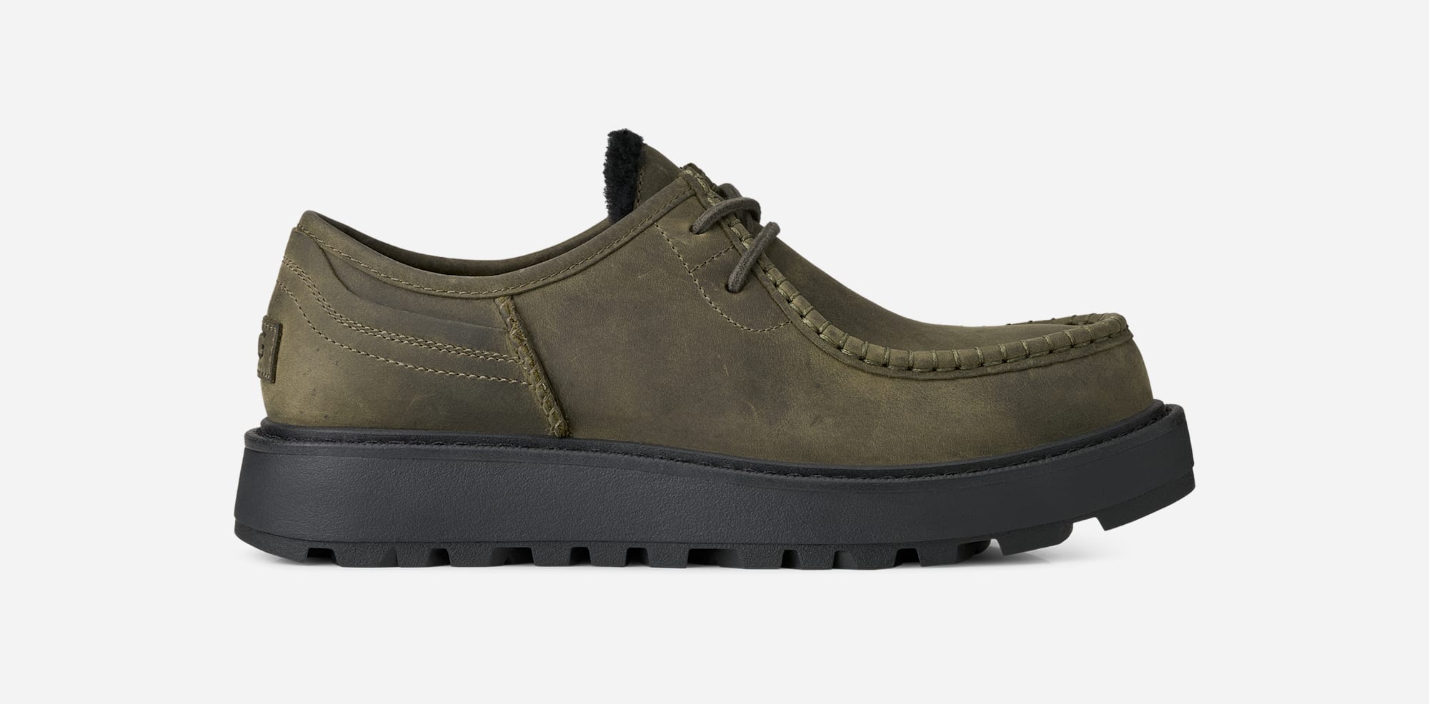 LACE-UP SHOES