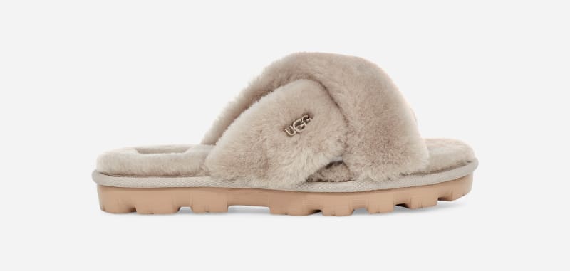 UGG® Fuzzette