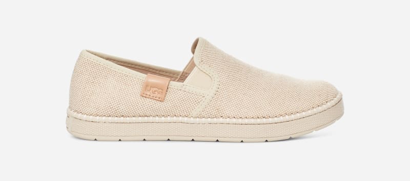 UGG Women's Luciah in Natural