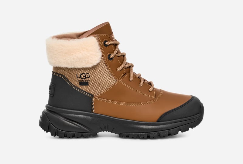 UGG Women's Yose Fluff V2 Leather Cold Weather Boots in Chestnut