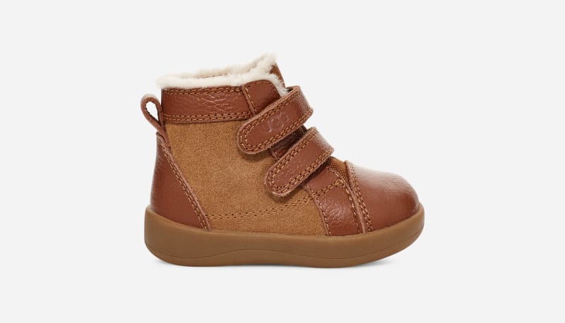 UGG Baby Rennon II Trainer in Brown