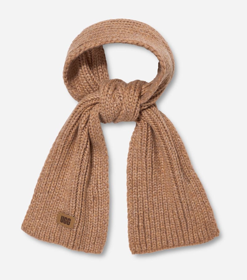 UGG Chunky Scarf in Brown