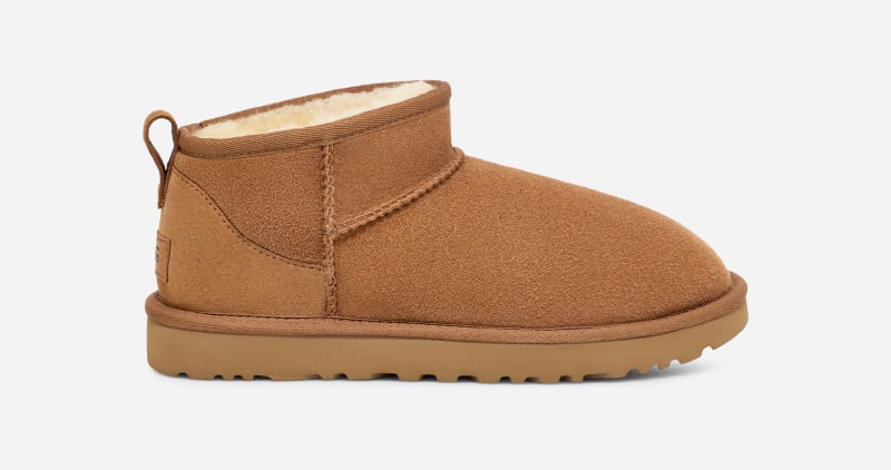 UGG® Canada Official | Boots, Slippers & Shoes | Free Shipping