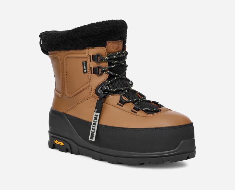 UGG Shasta Mid Boot for Men in Brown, Size 9, Leather/Polyester/Wool