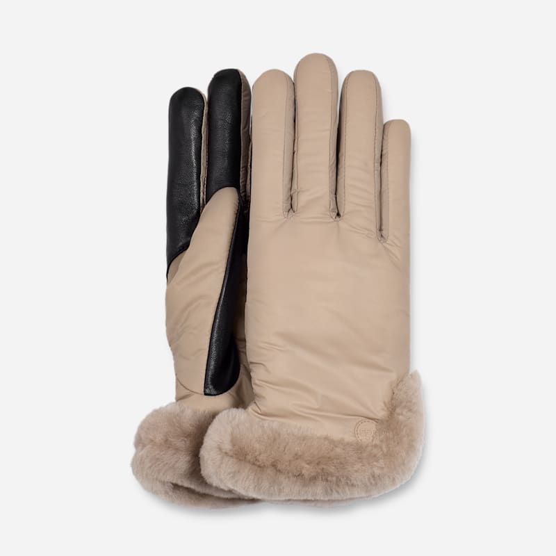 UGG® Women's Sheepskin Vent Aw Glove