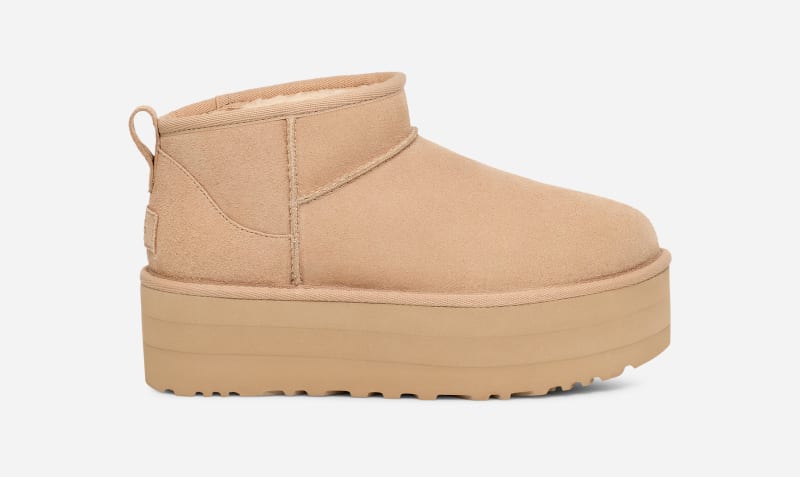 Stivali UGG Classic Ultra Mini con plateau da donna in Brown, Taglia 40, Camoscio