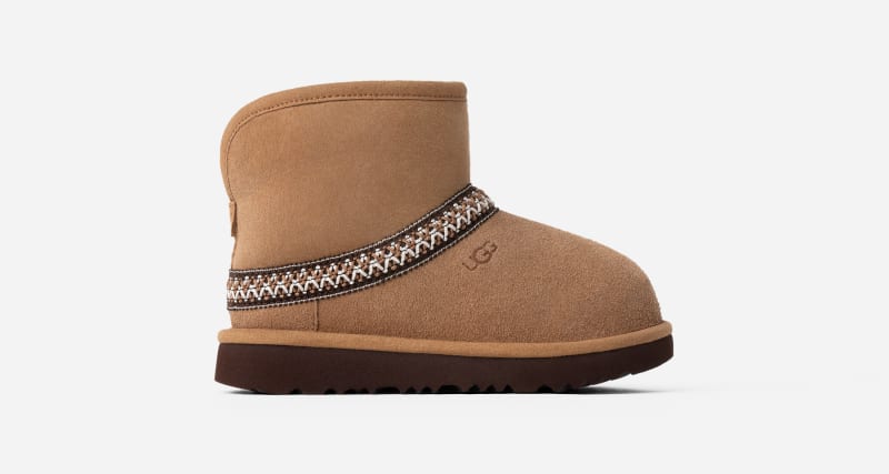 UGG Classic Mini Crescent Boot