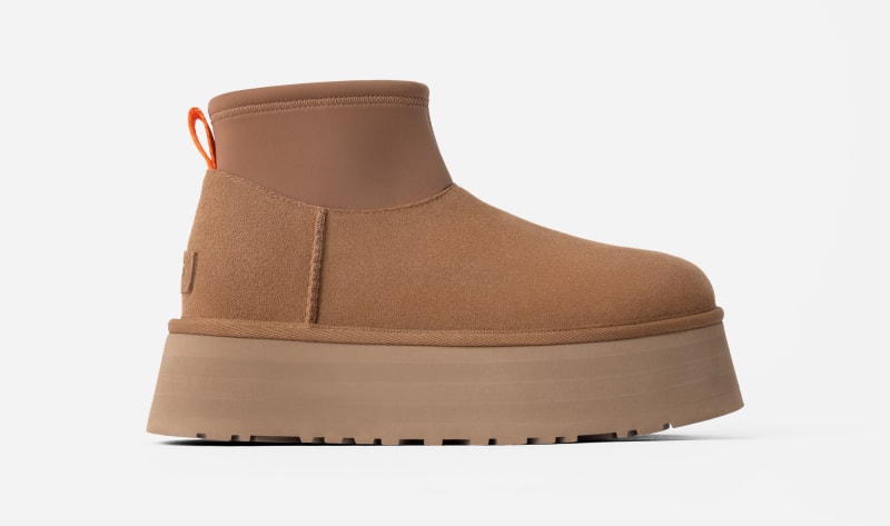 UGG Classic Mini Dipper Boot