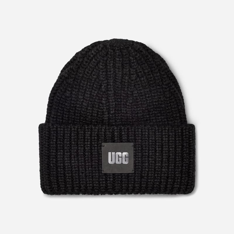 UGG Chunky Rib Beanie for Women in Black, Size OS, Wool/Leather