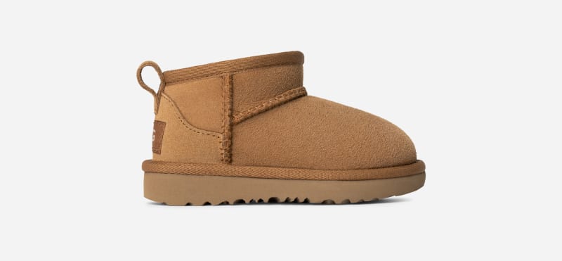 UGG Toddlers' Classic Ultra Mini Boot in Brown, Size 23.5 | Suede
