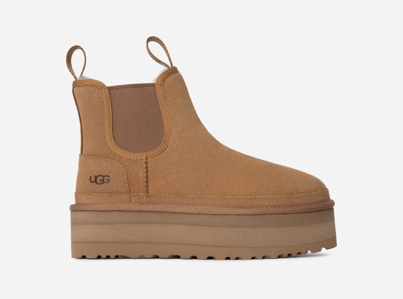 UGG Neumel Platform Chelsea Boot for Women in Brown, Size 4, Suede/Wool