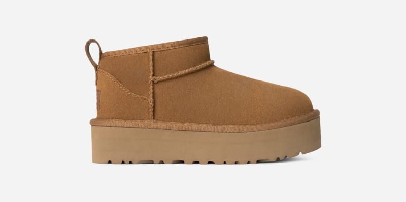 UGG Kids' Classic Ultra Mini Platform Boot in Brown, Size 32.5 | Suede