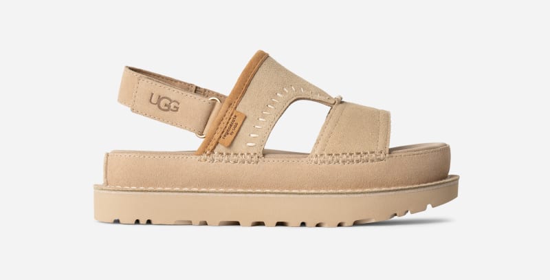 UGG Goldenstar Regenerate in Beige, Maat 40, Suede