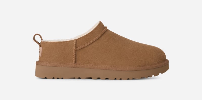 UGG Classic Micro-laars in Brown, Maat 41, Suede
