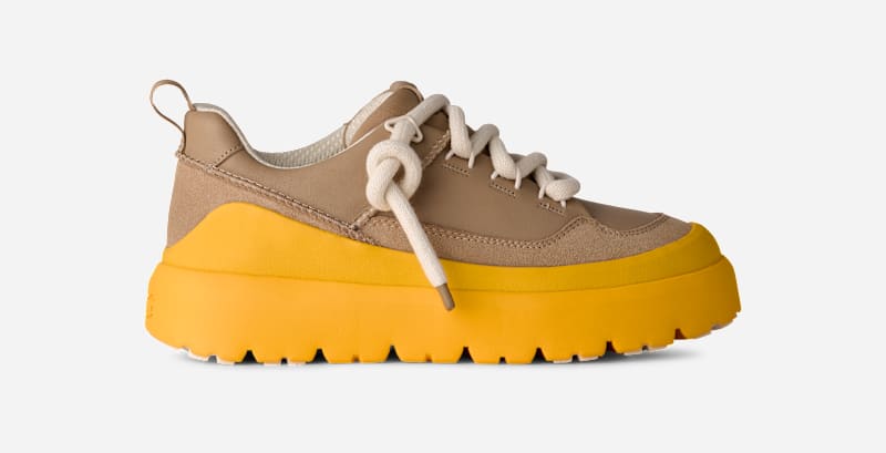UGG Heritage Utility Trainer for Men in Mustard Seed/Summer Wheat, Size 9, Leather/Polyester