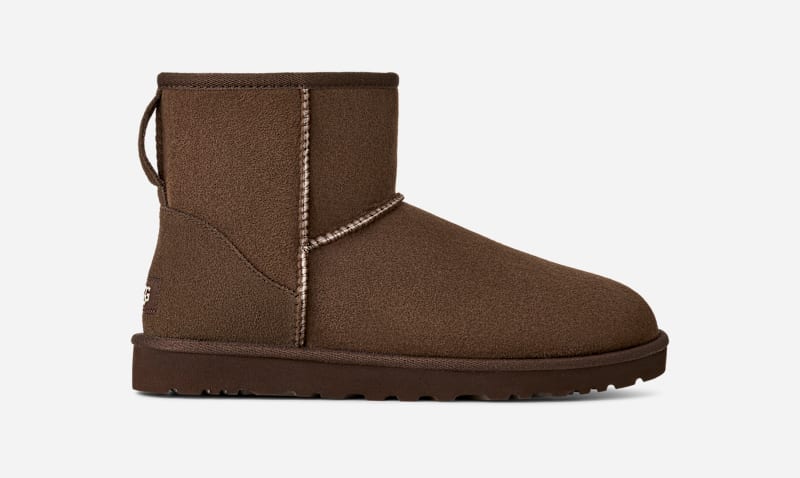 UGG Classic Mini Boot for Men in Dusted Cocoa, Size 8, Shearling/Polyester/Wool