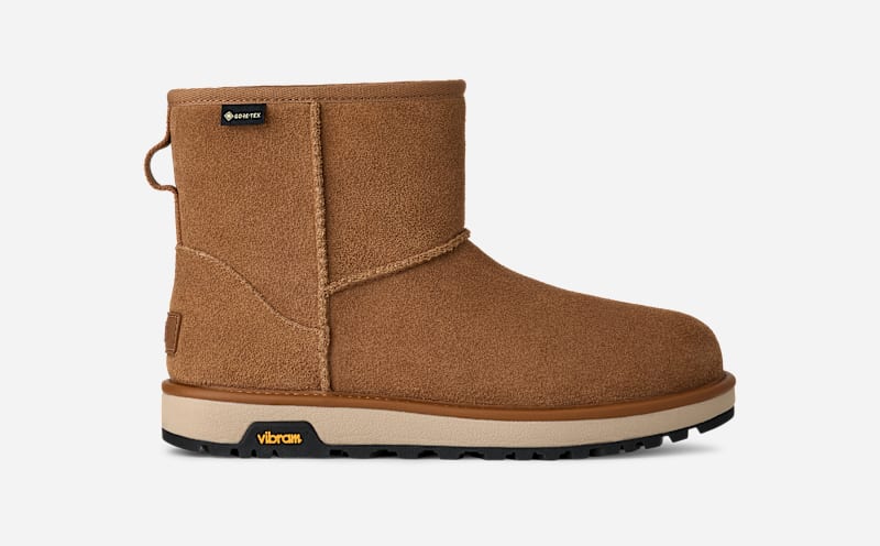 UGG® Classic M